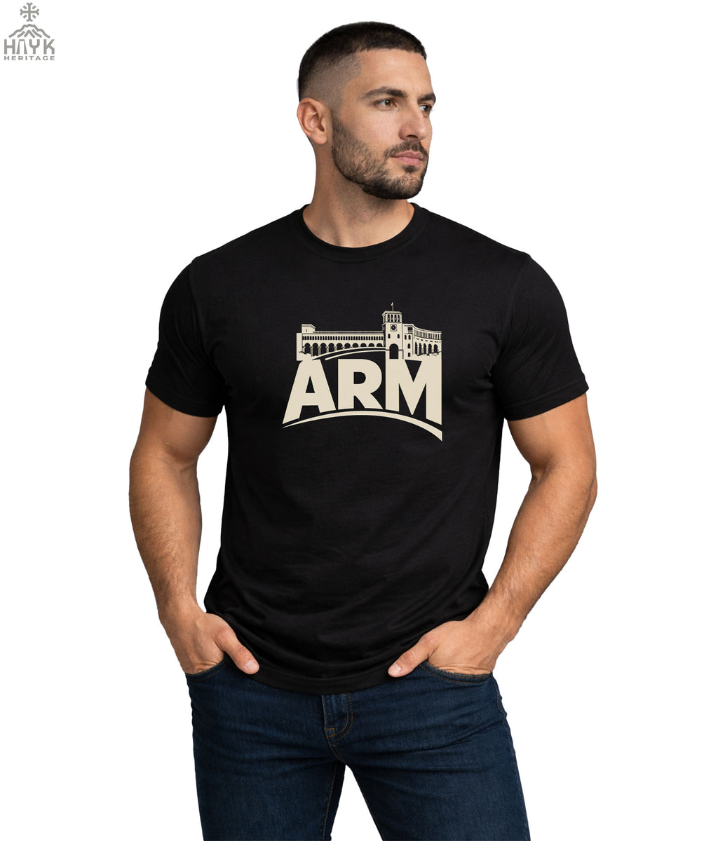 Republic Square — Armenia - Grit & Grin